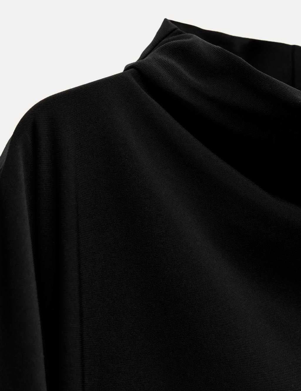 draped-belted-top